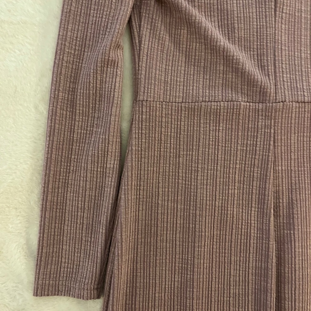 DYNAMITE Dress - Picture 12 of 13